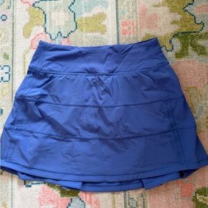 Lululemon pace rival skirt